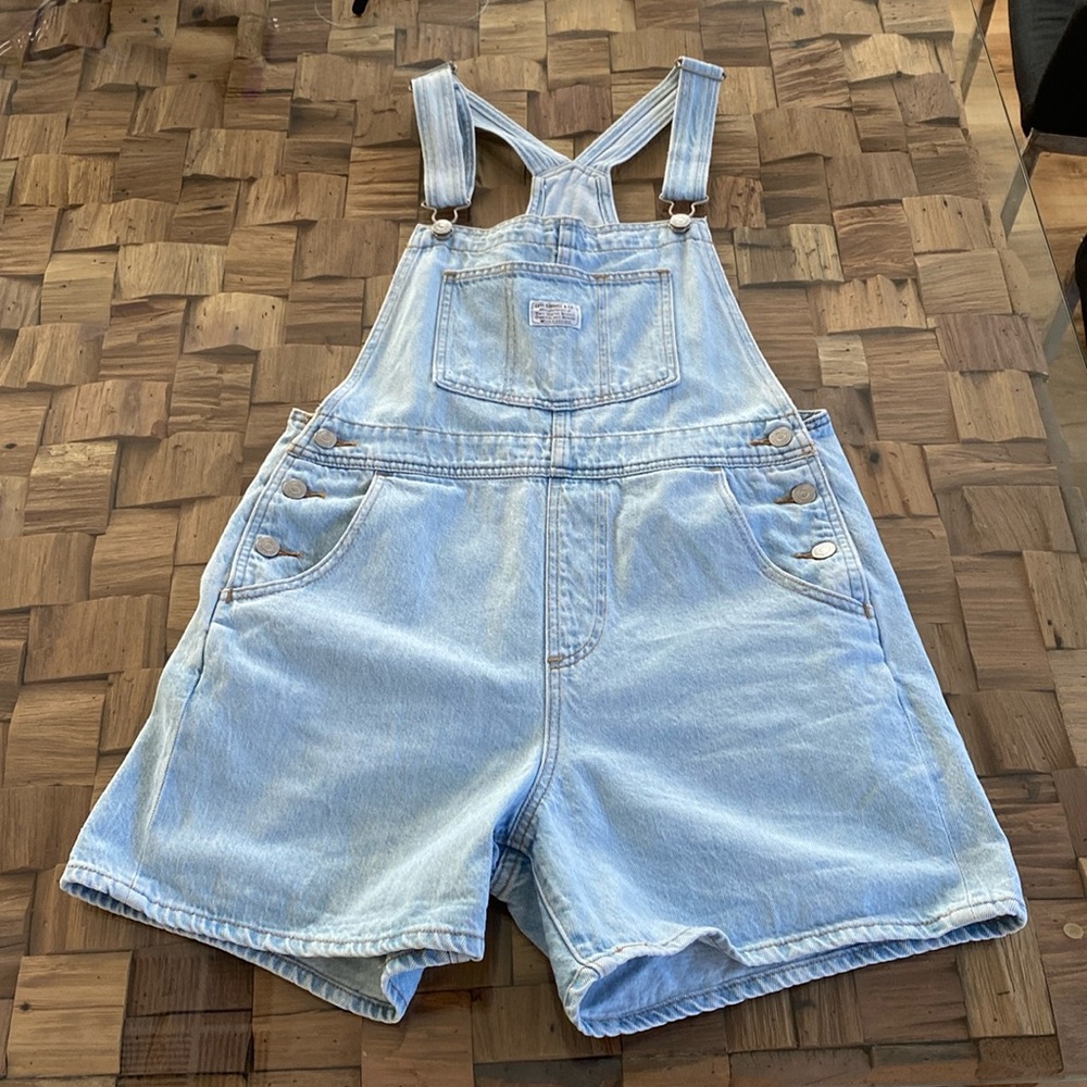 Levi’s short overall
